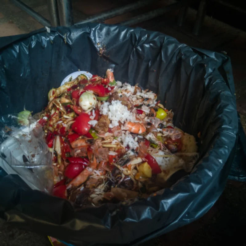 

Universal 6PCS/Set Simulated Decoration Suitcase Luggage Net Shovel for TRX4 Defender SCX10 90046 90047 RC Car Accessories