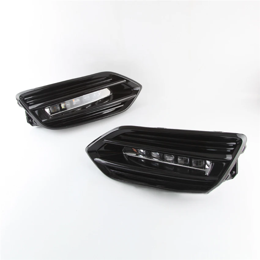 1 Pair LED Daytime Running Light For Honda HRV HR-V Vezel 2019 2020 2021 Yellow Turn Signal Function Car DRL Fog Lamp Decoration