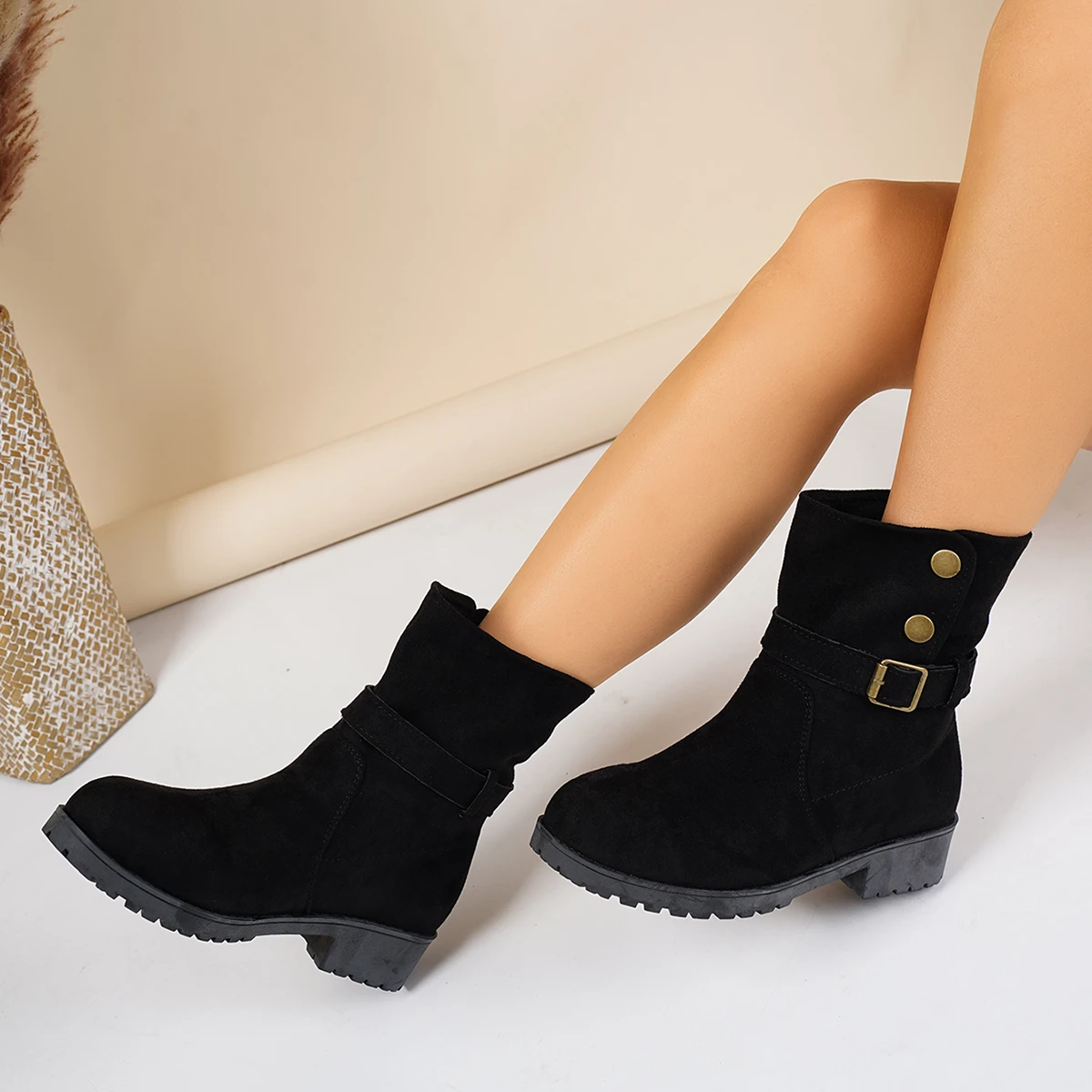 النساء أحذية الخريف الشتاء موضة دافئة عادية مريحة الثلوج أحذية النساء ليوبارد طباعة كعب مسطح جولة تو أحذية الموضة النساء