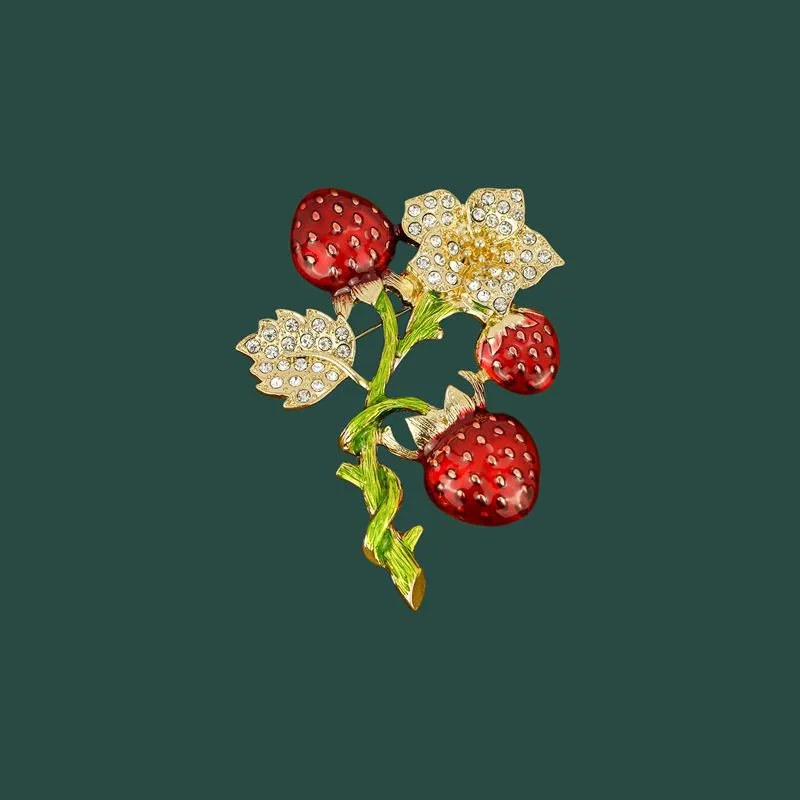 Vintage Fashion Enamel Strawberry Brooches For Women\'s Sweet Cute Pearl Vegetable Fruit Brooch Pins Clothing Accessories Gifts