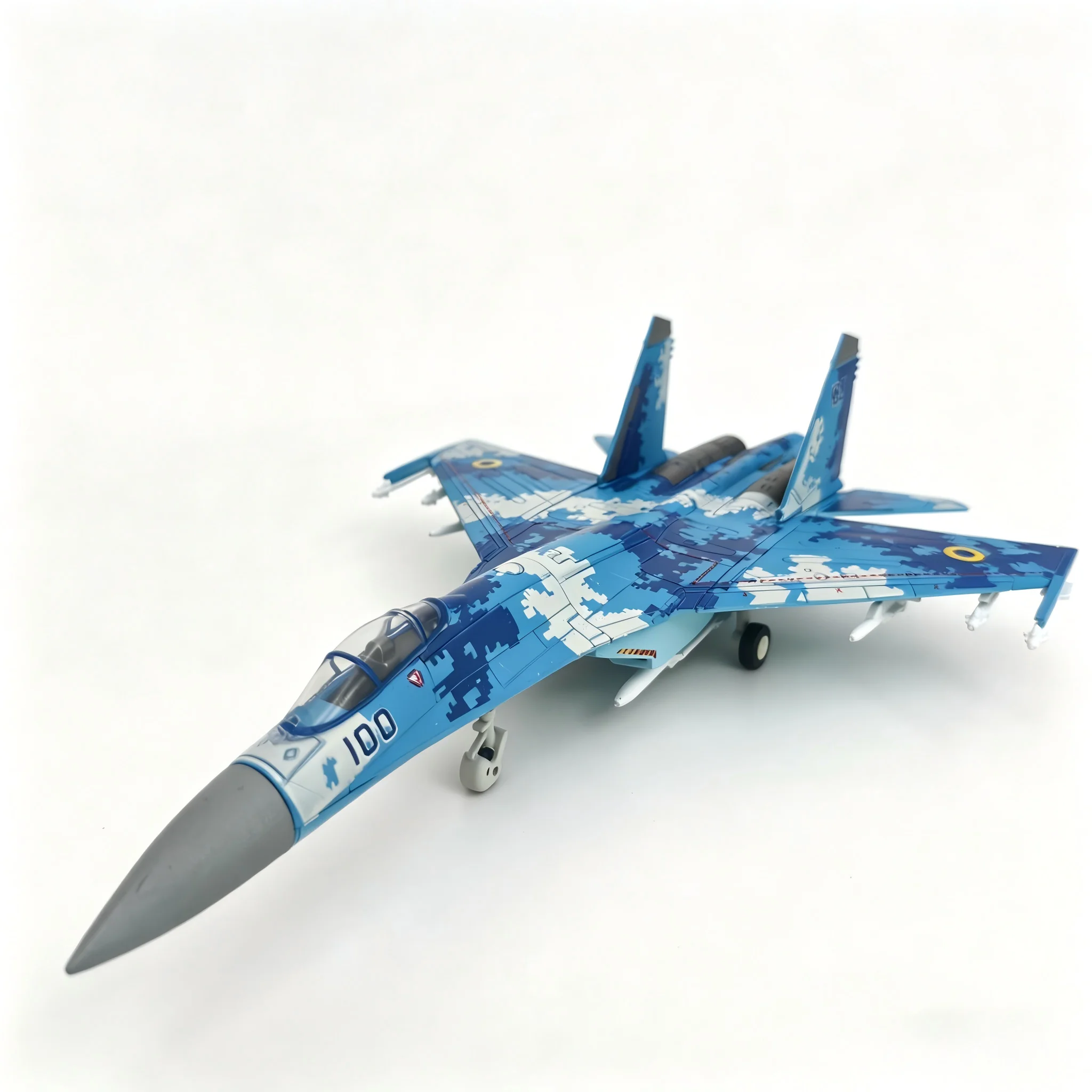 1:72 Creative Military Series Sukhoi Su-27 Flanker Fighter Building Blocks Multi-Role Heavy Jet Model No Glue No Paint Assembly