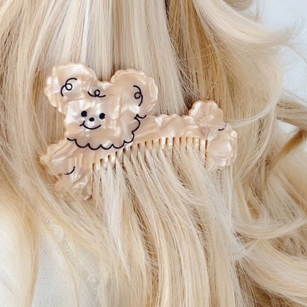 Pointed Tail Comb A… - image