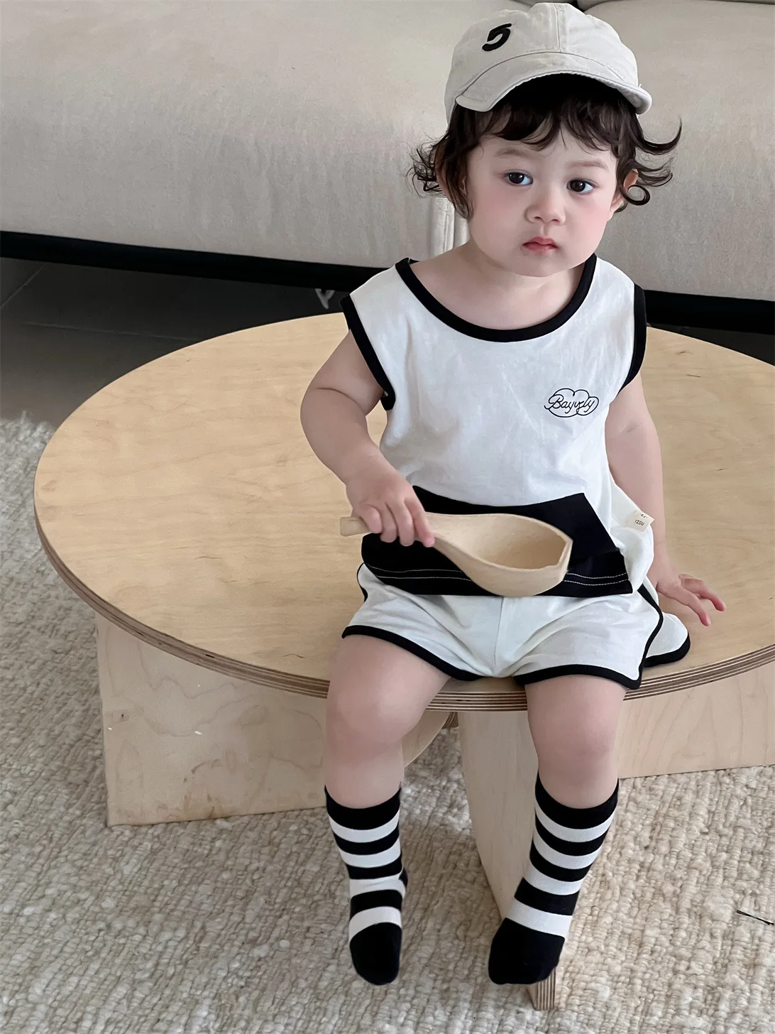 

2025 Summer New Baby Sleeveless Clothes Set Boys Pocket Letter Vest + Shorts 2pcs Suit Thin Cotton Infant Toddler Casual Outfits
