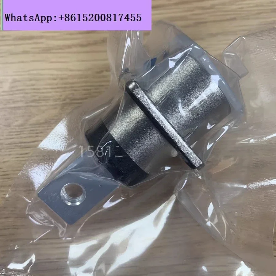 PL00Y/X/V/U/T/W-301/300-10M8 connector original socket high voltage