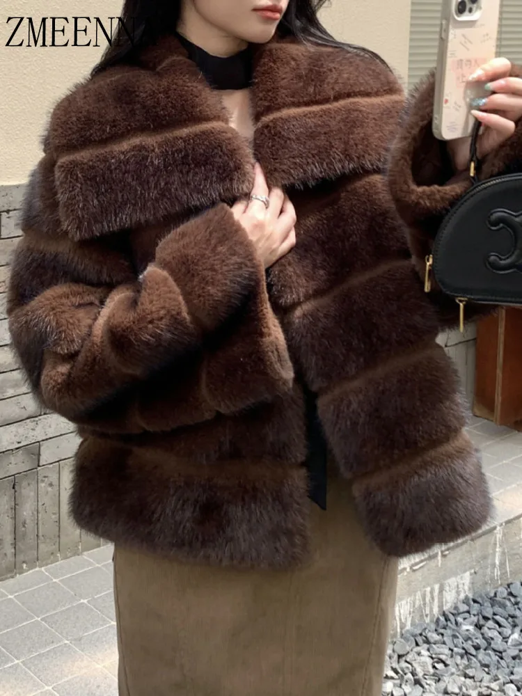 ZMEENNA, abrigo corto de piel sintética para mujer, chaqueta mullida a rayas de visón, solapa peluda, ropa de abrigo cálida de invierno, moda marrón ZM4454