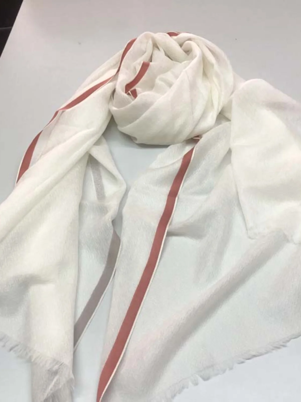 nouvelle-arrivee-Echarpe-fine-en-laine-brodee-ideale-pour-les-pieces-climatisees-chale-coreen-long-et-rectangulaire-pour-femme