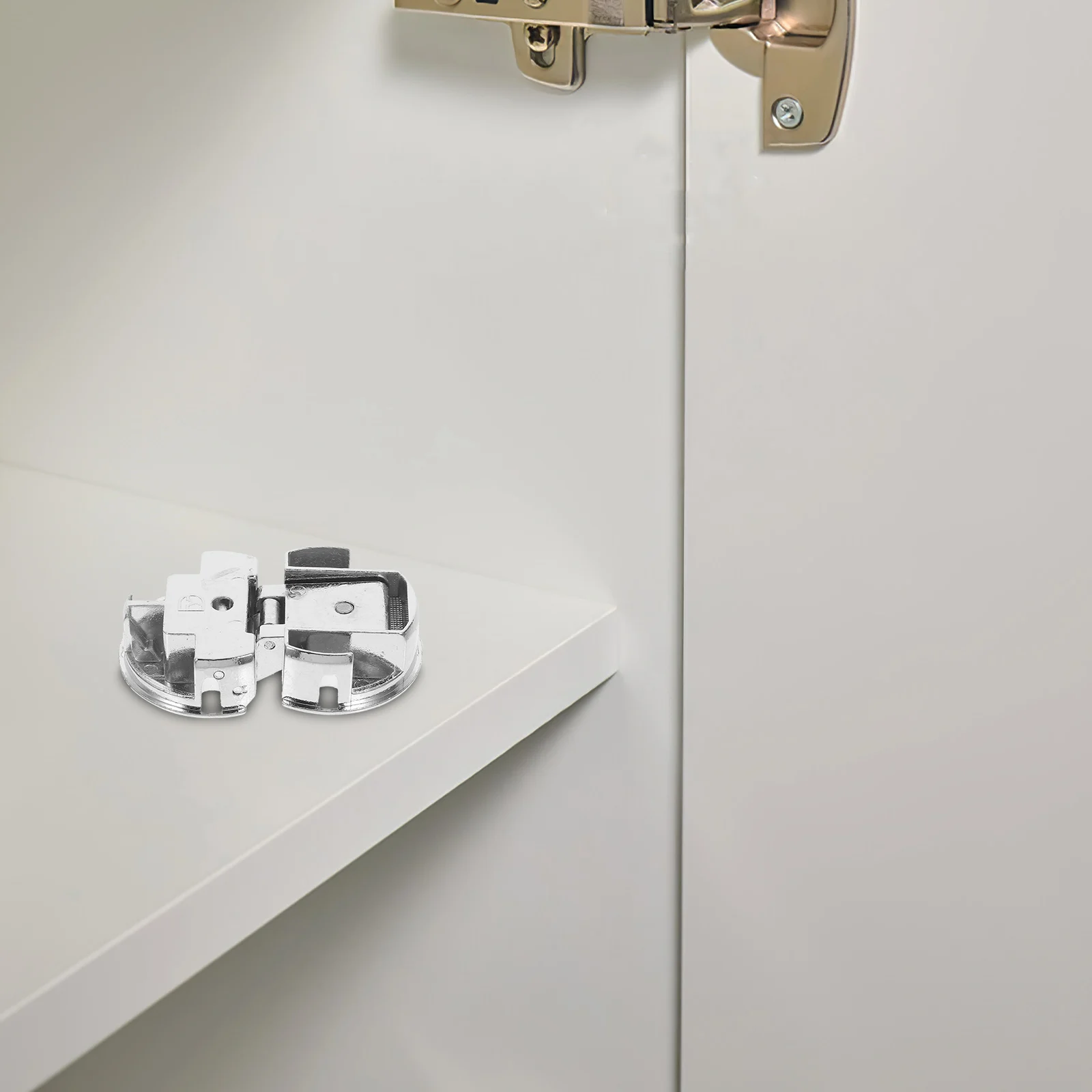 

Half Round Zinc Alloy Durable Anti-Rust Smooth Surface For Tables Chairs Cabinets Wardrobe Turning Hinge Dinner Table