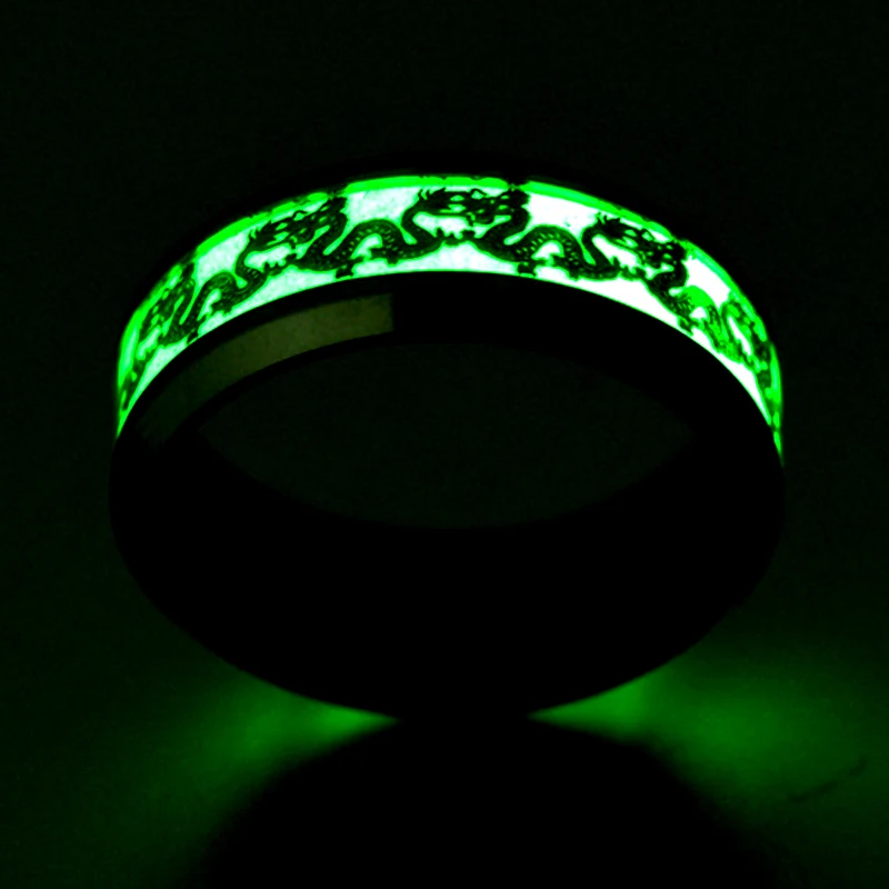 Bague Dragon lumineuse à la mode, cœur d'amour rétro, anneaux fluorescents en acier inoxydable pour hommes, bagues de Couple, bijoux de luxe, cadeau