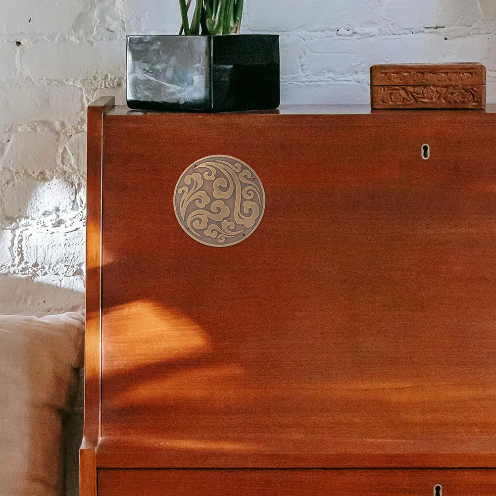 

Retro Furniture Storage Cabinet Appliques for Commemorate Decorative Brass Doors Carved Work Diy Material Hardware Pulls