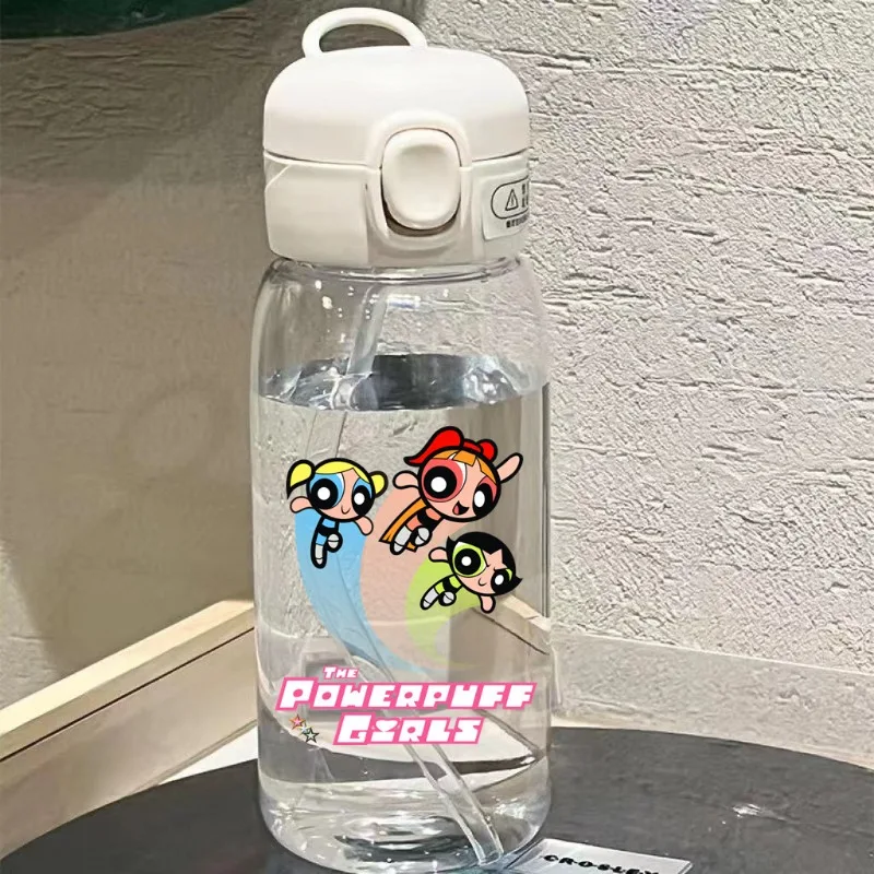 The Powerpuff Girls Season 600ml Słomkowa butelka na wodę Duża pojemność Plastikowy kubek na wodę Przenośna butelka na napoje Sporty na świeżym