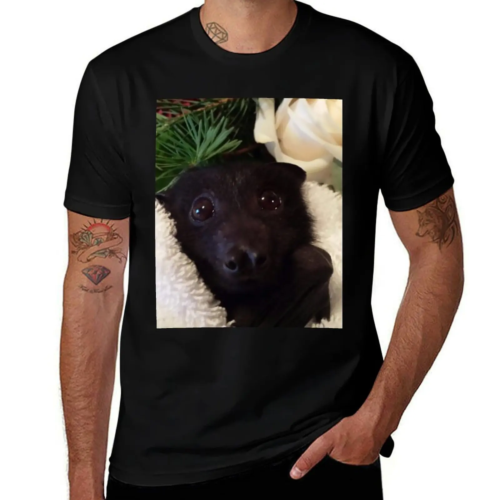 Baby Larry Black Flying Fox Bat. T-Shirt Cool Dry Performance T-Shirt