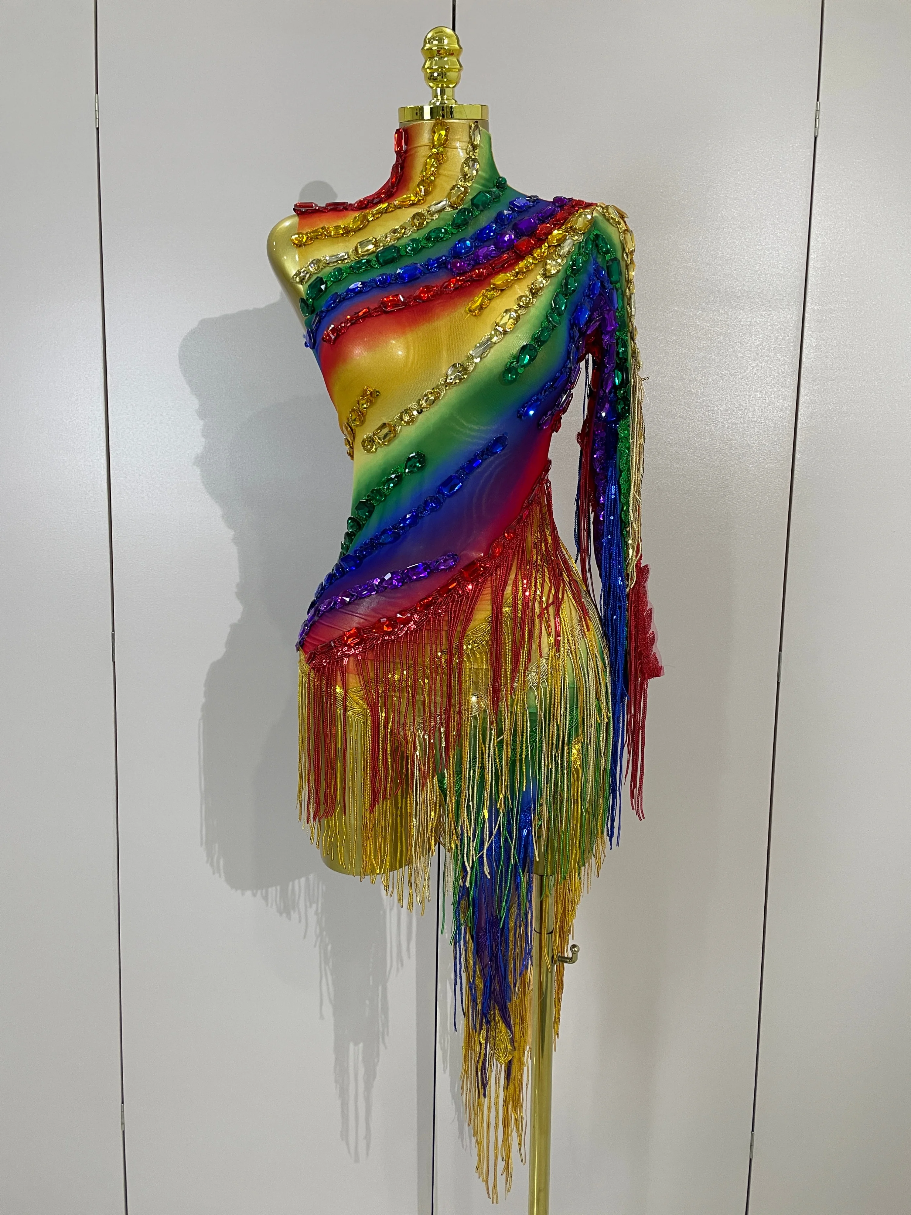 Damen Buntes Funkelndes Strass-Quasten-Kleid Sexy Durchsichtiges Einschultriges Latein-Tanz-Outfit Nachtclub-Party Bühnenkostüm