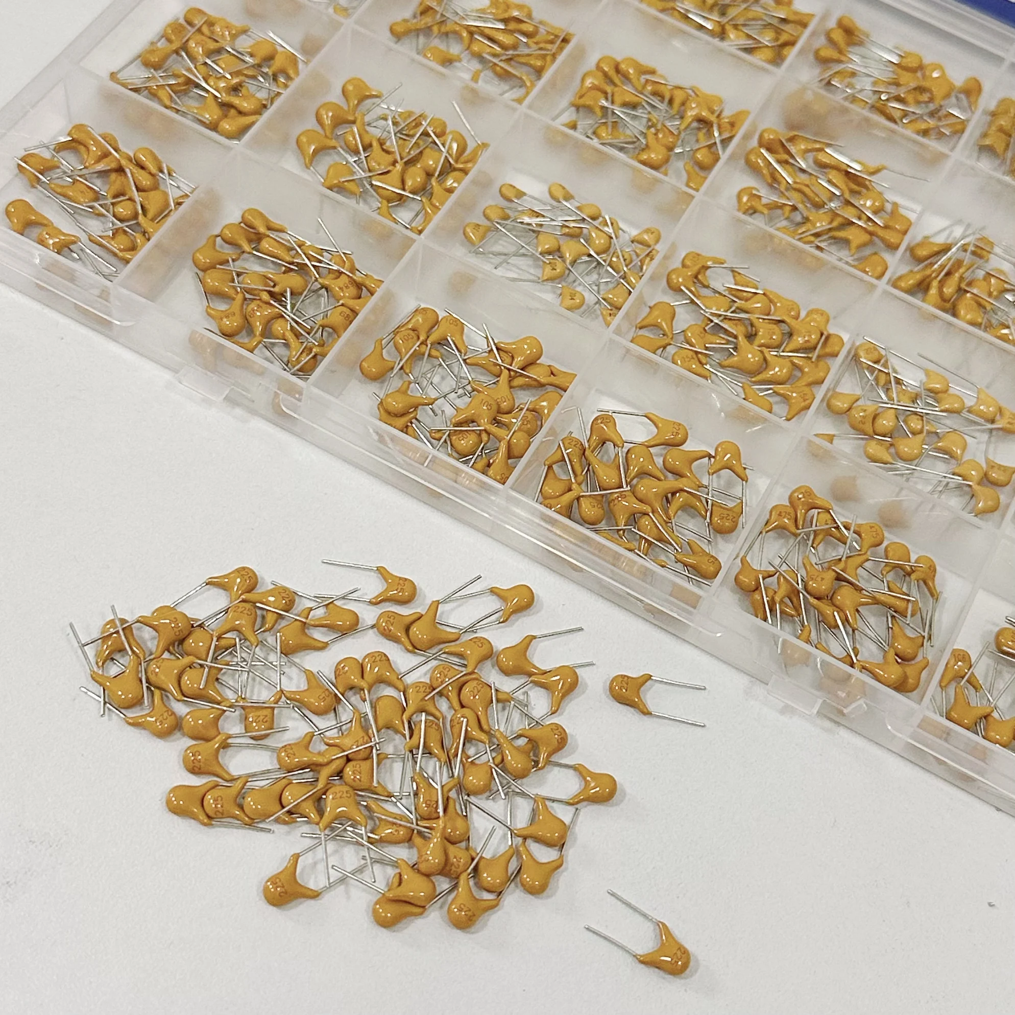 300pcs/480pcs Ceramic Capacitor Assortment Kit For Guitar Capacitor 10Values/24Values 10PF-10uf image 2