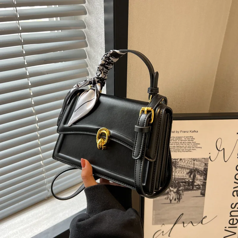 حقيبة رفرف خفيفة الوزن لديكور القوس، حقيبة كتف نسائية صغيرة كاجوال للأعمال، وشاح نحيف، حقيبة مربعة للفتيات المراهقات والنساء vip