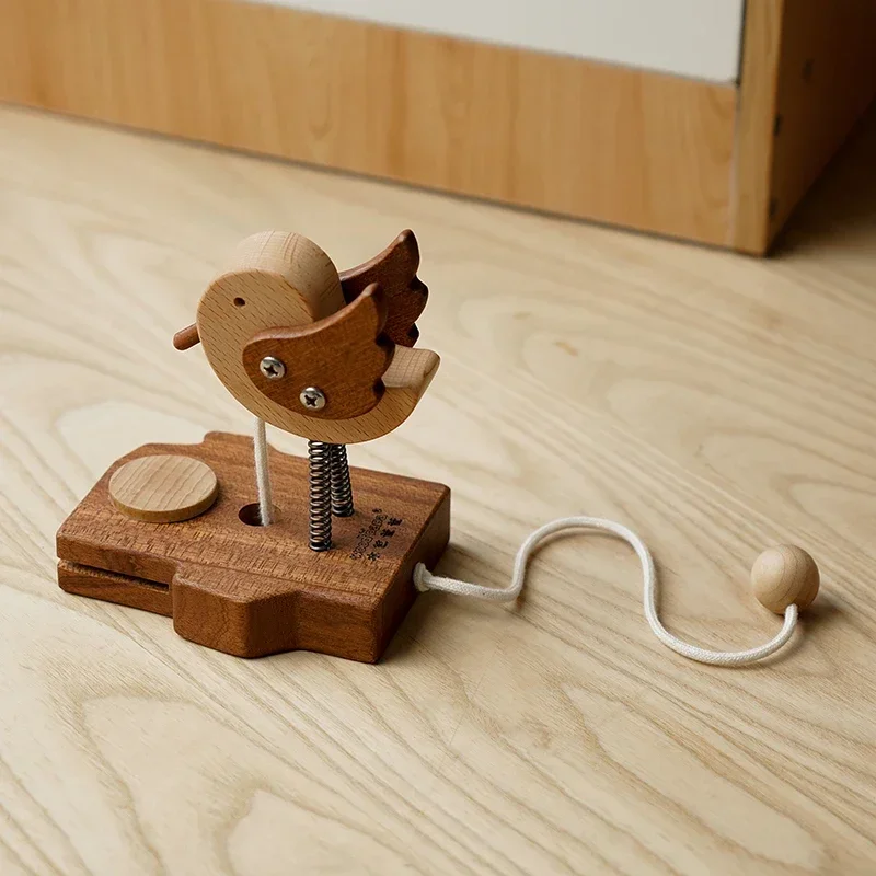 

Woodpecker Doorbell Wooden Pull Castanet B & B Creative Decoration Children's Toys
