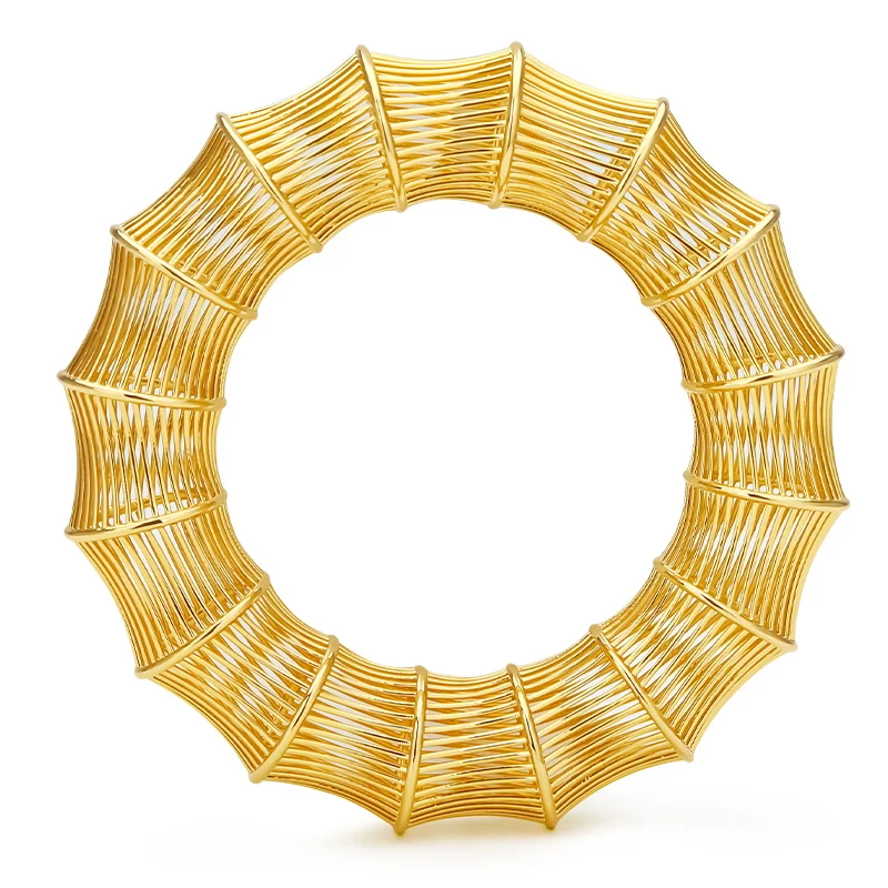 

VAROLE Wreath Design Bracelet For Women Gold Plated Hollow Out Bracelet Fashion Jewelry Party Accessory