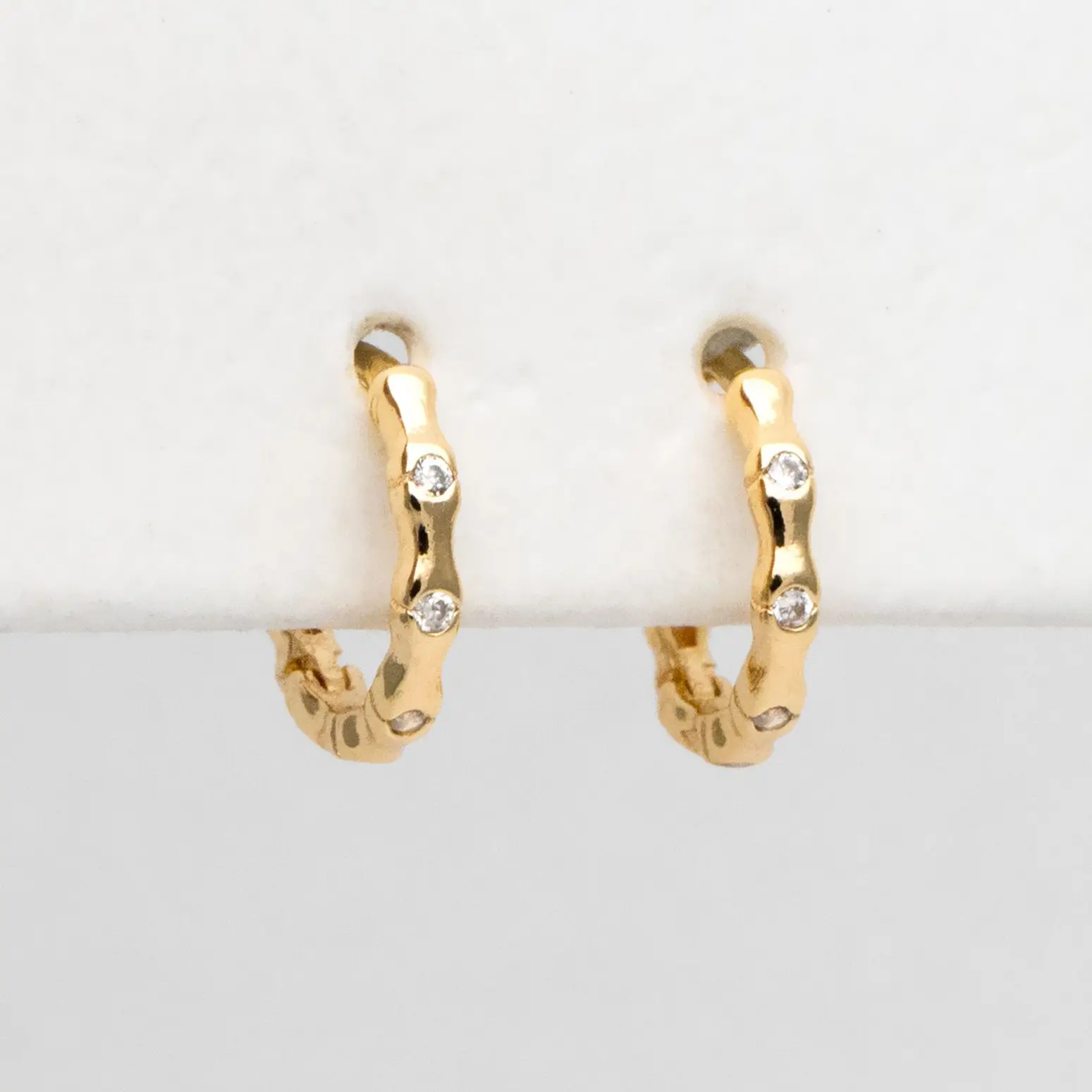 

10pcs CZ Paved Hoop Earrings, 10mm, Dainty Huggie Earrings, Minimalist Earring, Small Gold Hoops Earring (GB-3460)