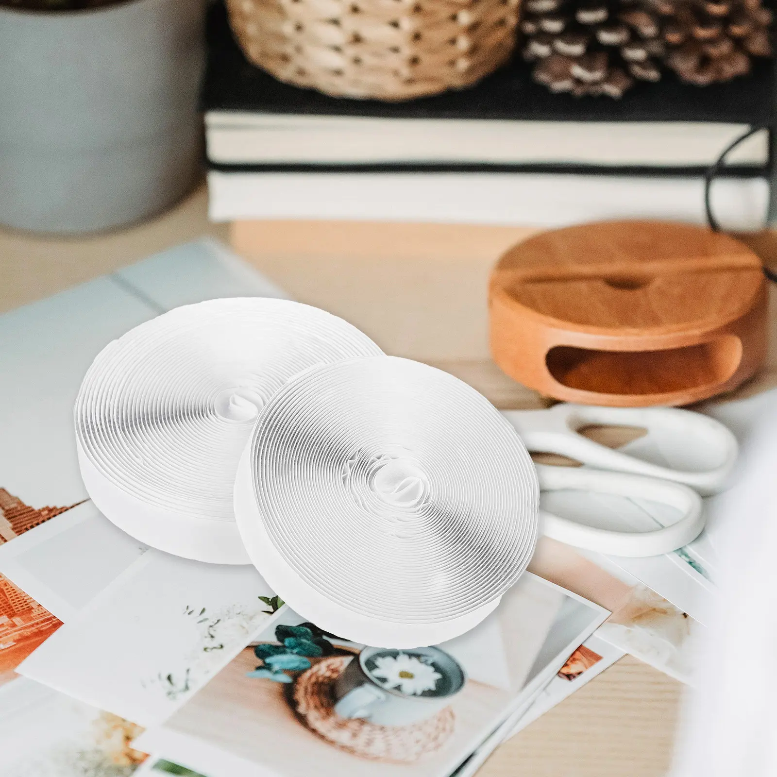 

2 рулона двусторонней ленты-липучки с сильной фиксацией для дома, офиса, палаток, шитья, рукоделия, подвесных инструментов, без остатка следов