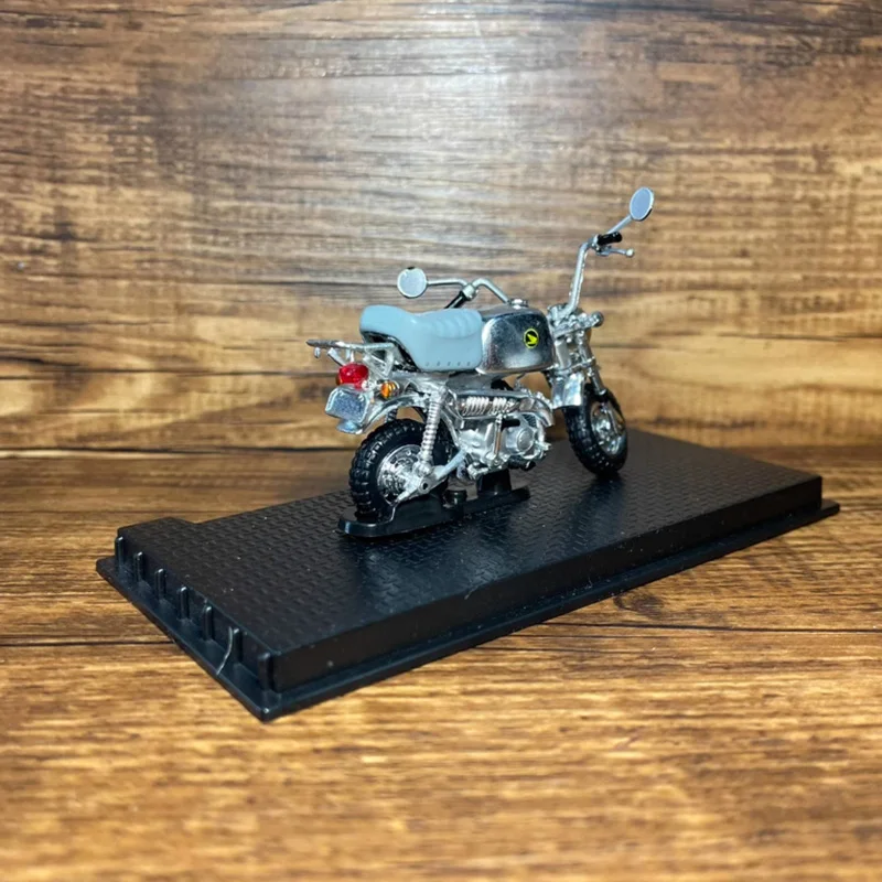 Diecast 1:24 ScaleคลาสสิกGORILLAคอลเลกชันฤดูใบไม้ผลิ1999โลหะผสมรถจักรยานยนต์รุ่นสําเร็จรูปผลิตภัณฑ์จําลองของเล่นแบบคงที่