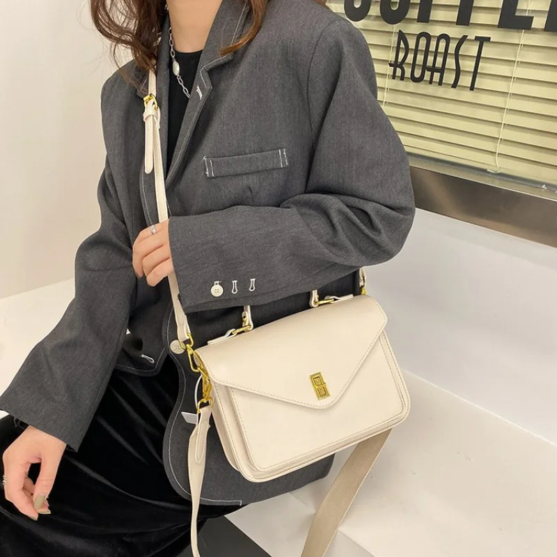 حقيبة كتف أنيقة مصممة للنساء من الجلد الفاخر حقيبة يد كروس أنيقة محفظة ساعي البريد للسيدات ذات علامة تجارية فاخرة