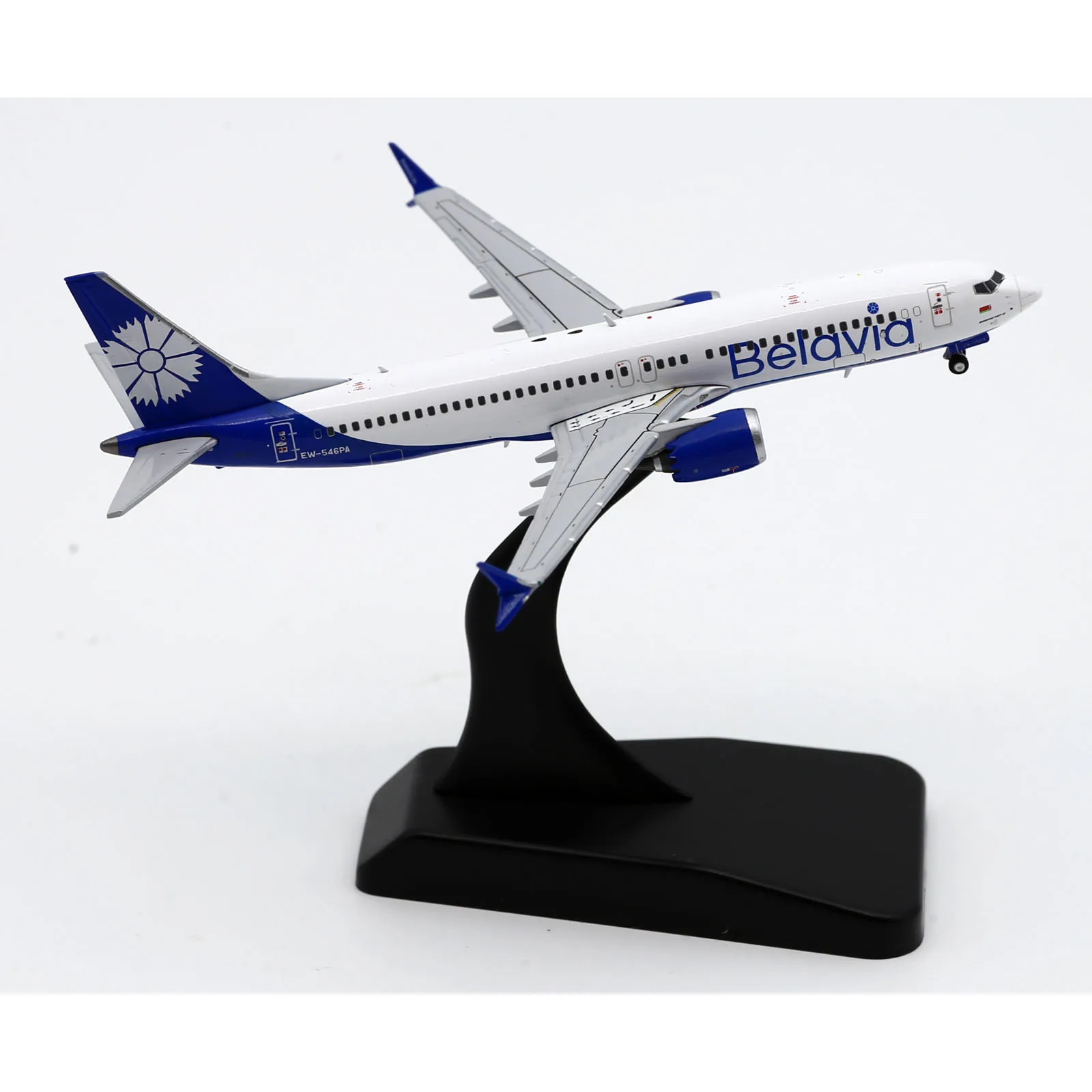 LH4252 Alloy Collectible Plane Gift JC Wings 1:400 Belavia Airlines Boeing B737-8MAX Diecast Aircraft Model EW-546PA With Stand