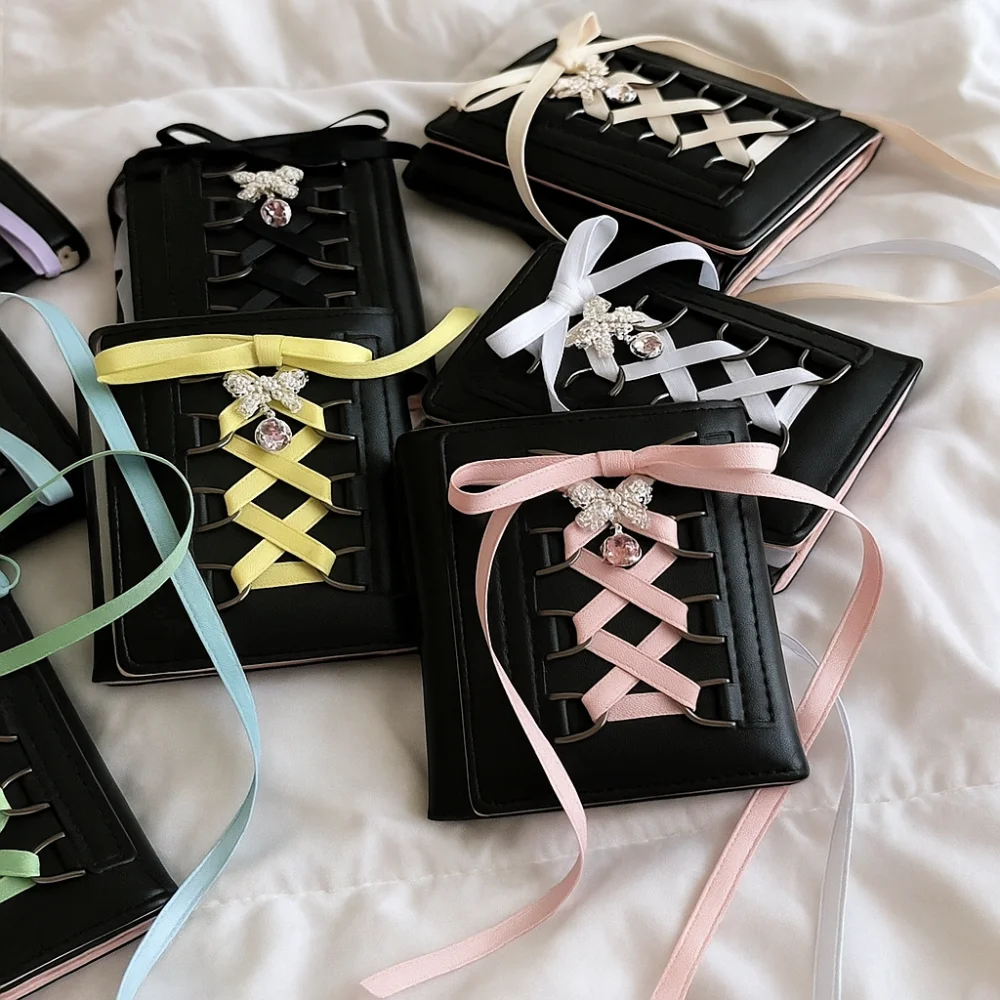 

Korean Style Balletcore Three Fold Wallet Silk Ribbon Heart Crystal Bow Cash Purse Bag Short PU Leather