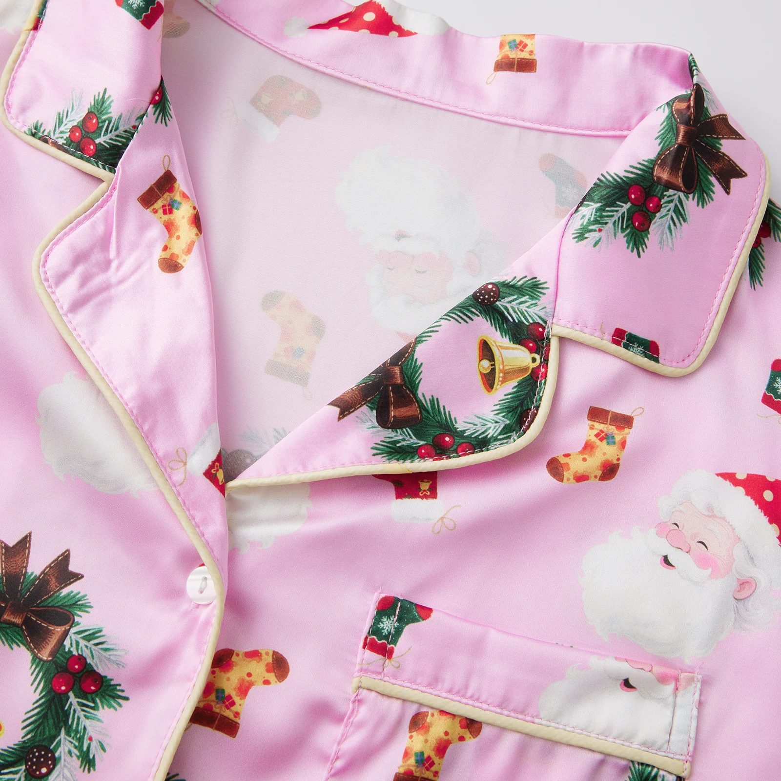 

Women Christmas Pajama Set Santa Wreath Print Long Sleeve Button-up Tops and Elastic Waist Pants 2 Piece Sleepwear Outfit