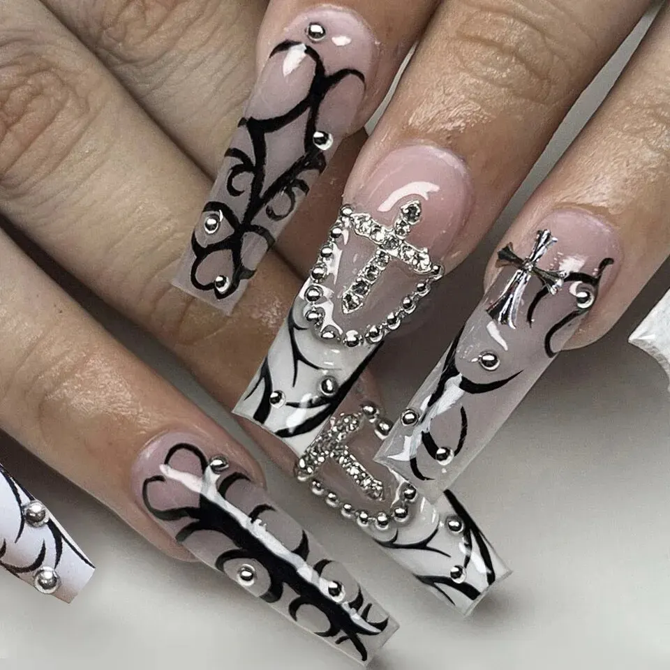 

24-piece French Fake Nails+1 Piece of Nail Glue +1 Nail File