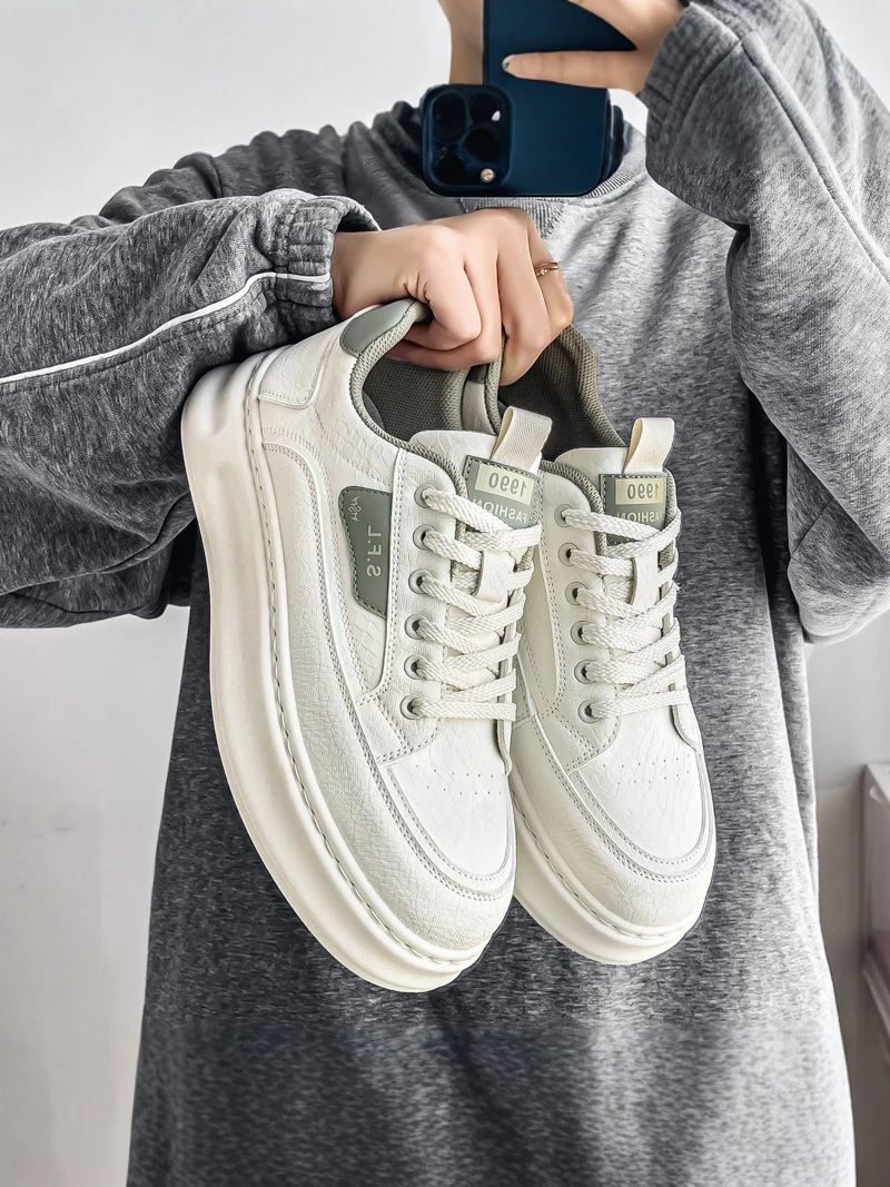 

Men's Casual Leather Shoes 2026 New Style Spring Summer Trendy Workwear Soft Bottom Labor Protection Board Shoes Breathable