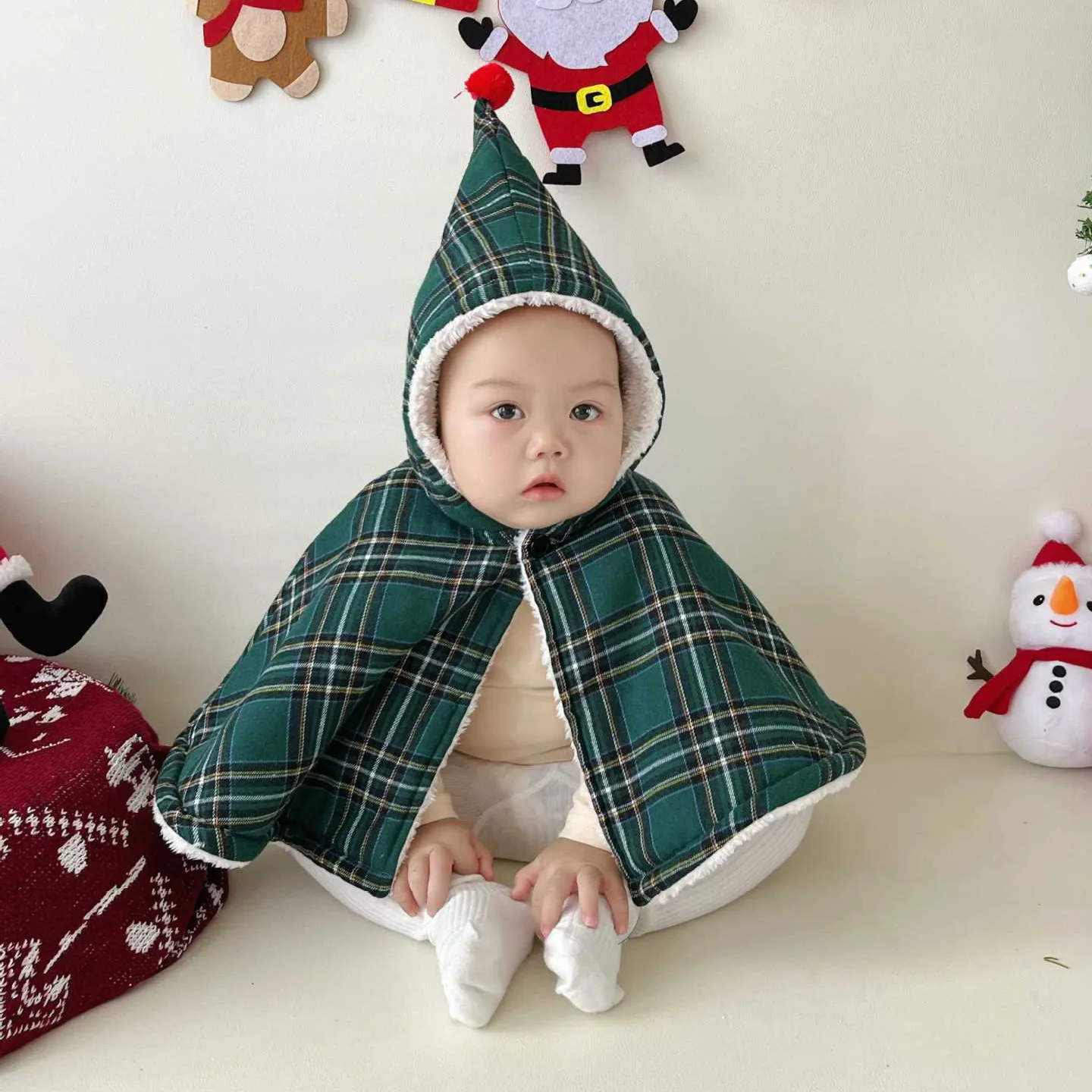 Christmas Plaid Baby Autumn and Winter Cloak Baby Going Out Warm Cloak 25 Autumn Korean Version Children's Cloak Ins
