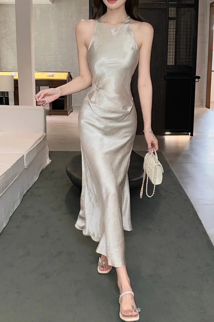 Fashion Delicate Glossy Acetate Satin Sleeveless Halter-Neck Folded Slim Long Dress Party Club