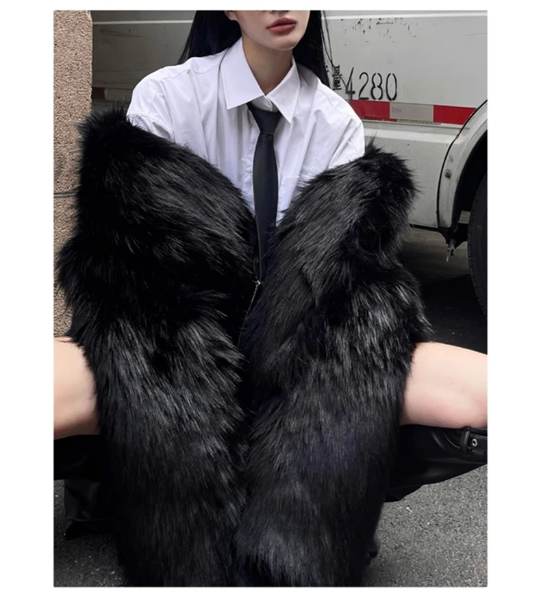 Lautaro Winter Cool Oversized Casual Soft Thick Warm Black Hariy Shaggy Faux Fur Coat Women Turn-down Collar Fluffy Jacket 2023