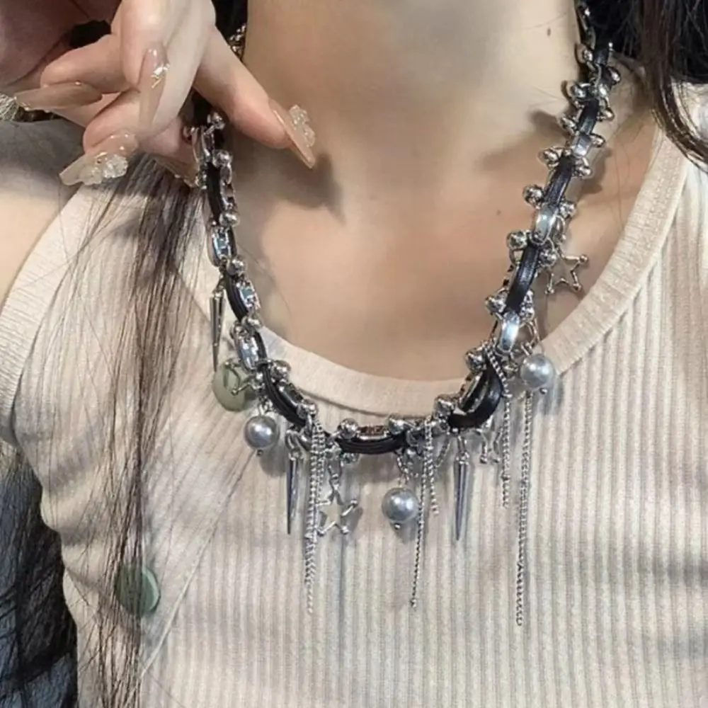 

Sweet Cool Metal Chain Rivet Choker Tassel Love Y2K PU Necklace Star Jewelry Accessories Gift
