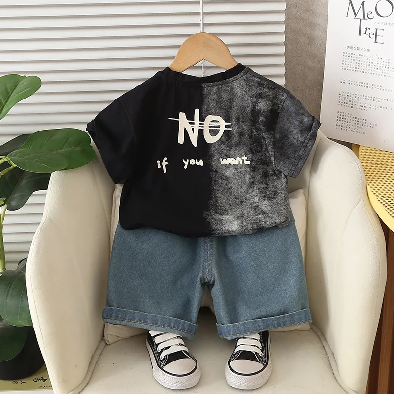 Conjunto de verano para bebé – Camiseta y pantalón corto con letras - imagen 3