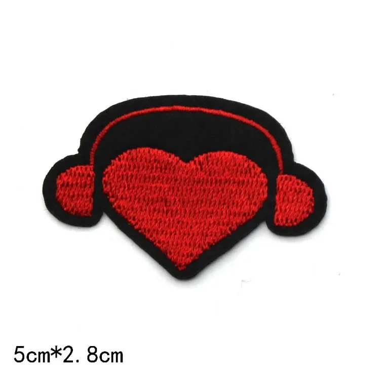 Adhesive embroidered fabric patch for heart-shaped earphone badges, shoulder badges, arm badges, A124DIY clothing patches