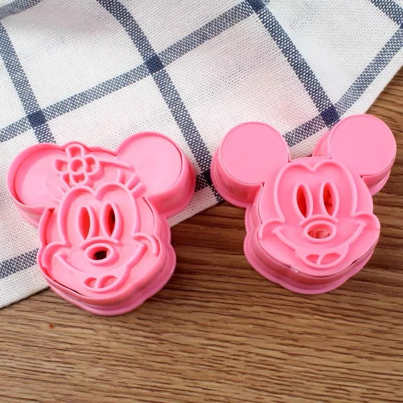 ميكي ميني الكرتون 3D قالب البسكويت DIY الخبز البسكويت كعكة الأرز والخضروات لفة قالب البطيخ هدية عيد الميلاد #5