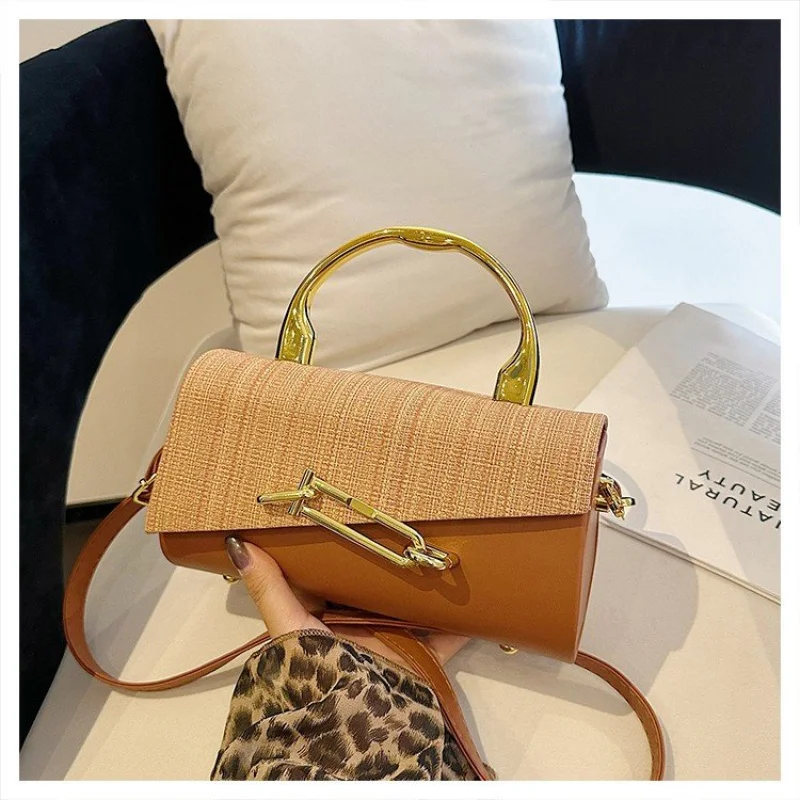 

Luxury Women's Hand Bags Made Of Premium Leather Boasting Trendy Vintage Design And High-End Look​