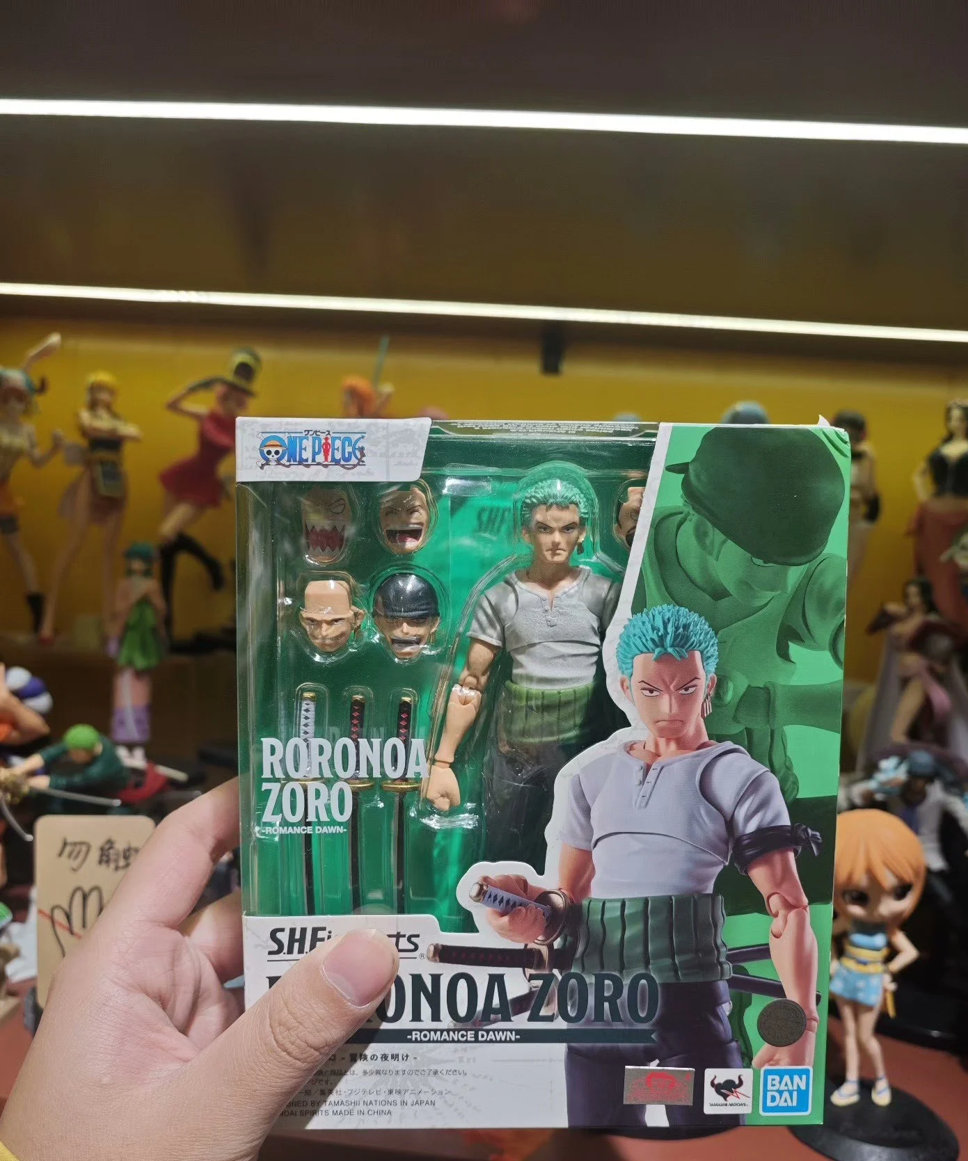 

In Spot Original Bandai One Piece Shfiguarts Anime Figure Roronoa Zoro Romance Dawn Action Figure Model Collection Model Toys