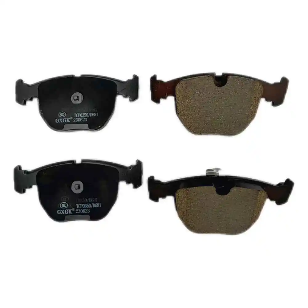 Front Disc Brake Pads 34116761252 D681 For BMW X5 4.4i xDrive E53 4.4L 2000-2006 metal material Car Accessories