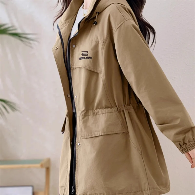 

Новинка 2026, весенне-осенняя ветровка, верхняя одежда, женский плащ, корейская версия, повседневное пальто средней длины с капюшоном и завязкой на талии