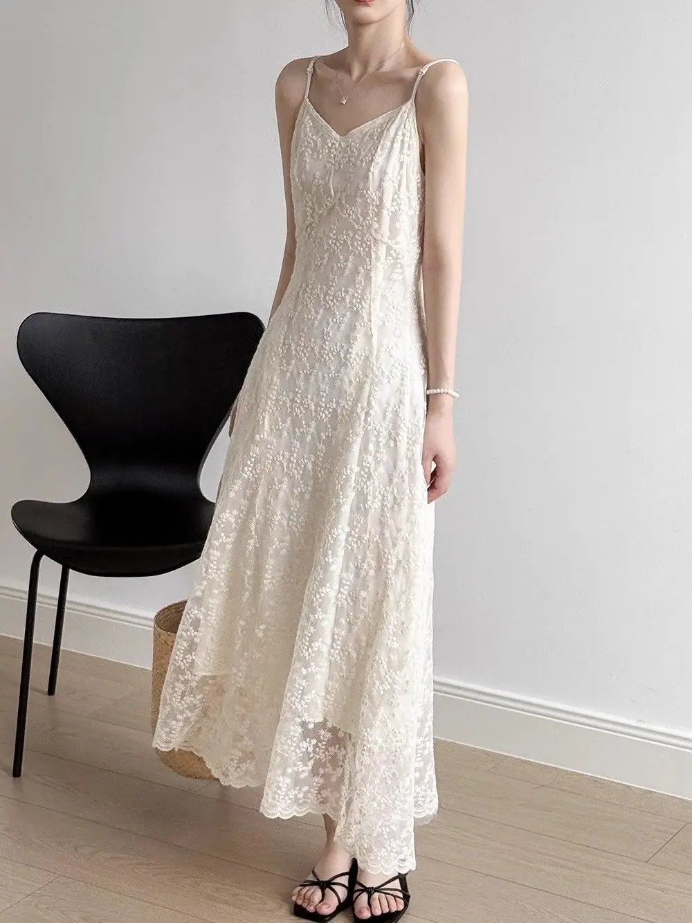Lace Sling Dress Women Summer New Embroidered Sweet Simple Basic Party Elegant Female Sleeveless Long Dress