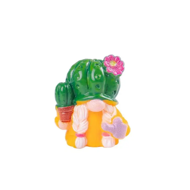 Mini 6Pcs Gnome Figurine Resin Craft Micro Landscape Ornament for Car Desktop Lawn Elf Bonsai DIY Christmas Decoration Xmas Gif