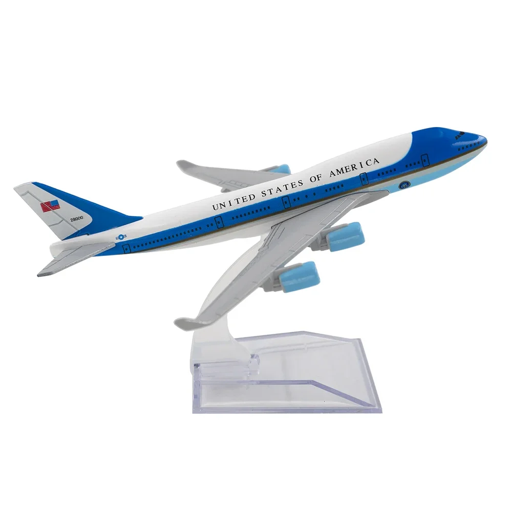 1/400 Scale Aircraft B747 Air Force One 16cm Alloy Airplane B747 Model Toy Gift for Collection Decoration
