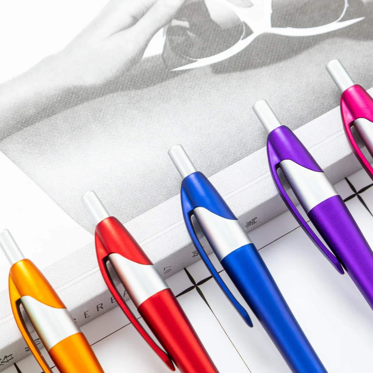 50PCS Touch Screen Plastic Pen Wholesale Student Writing Stationery Ballpoint Pen Promotion Gift Advertising Pen
