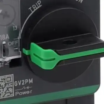 Circuit Breaker GV2PE01C for Motor Protection 3P with Adjustable Overcurrent Threshold 0.1A and 0.16A Rail Mount Design