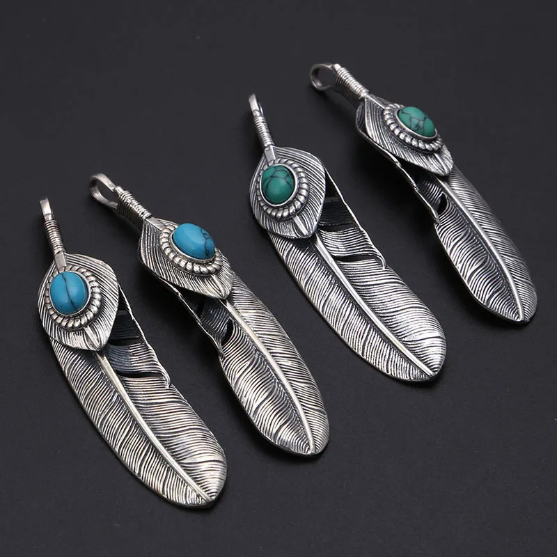 Manufacturer wholeSale S925 Sterling Silver men'S claSSic retro thai Silver eagle SerieS gold feather necklace pendant