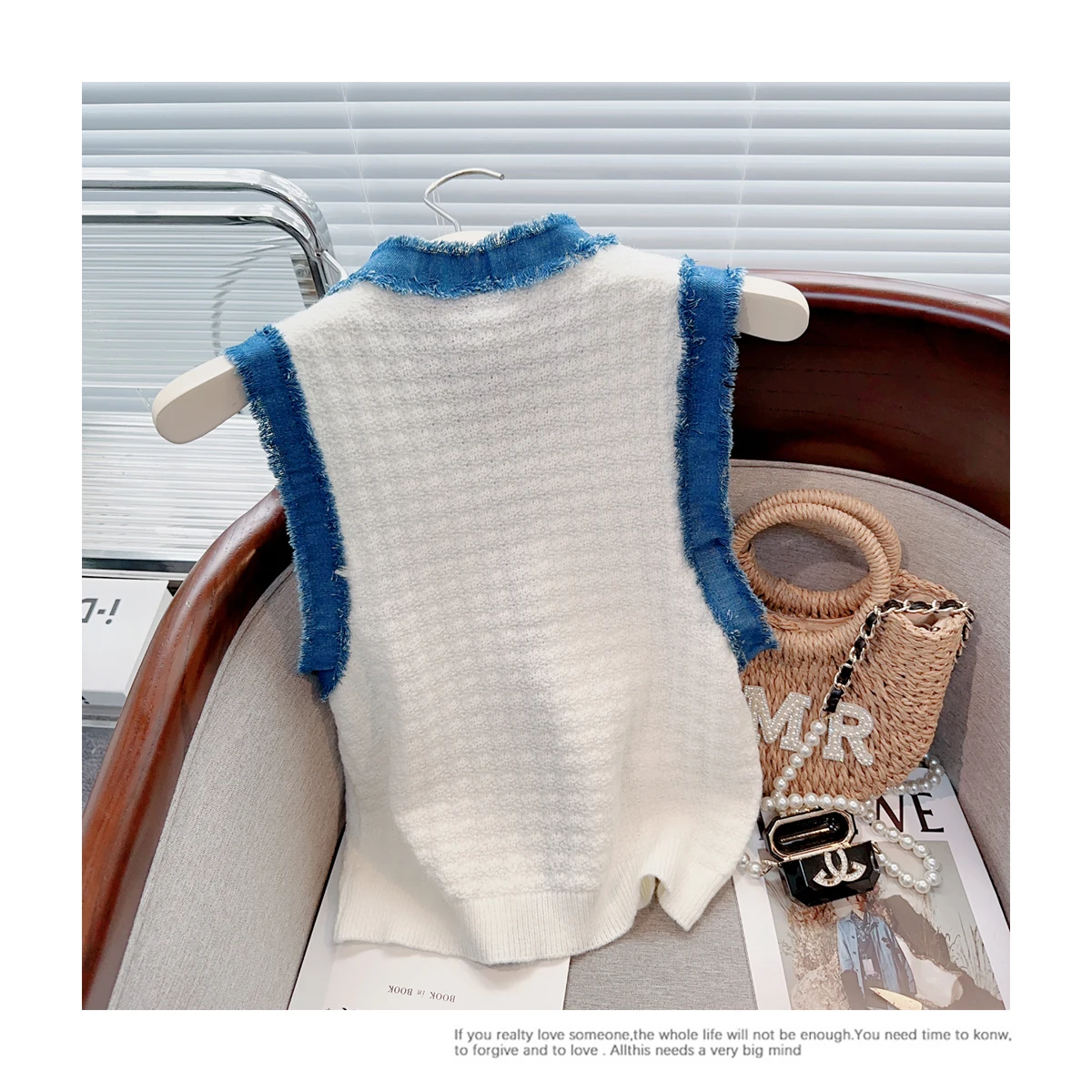 French Contrast Color Sleeveless Sweater Vest Women Pullover 2024 Spring Vintage V-neck Striped Knitted Vests Tank Tops Jumper