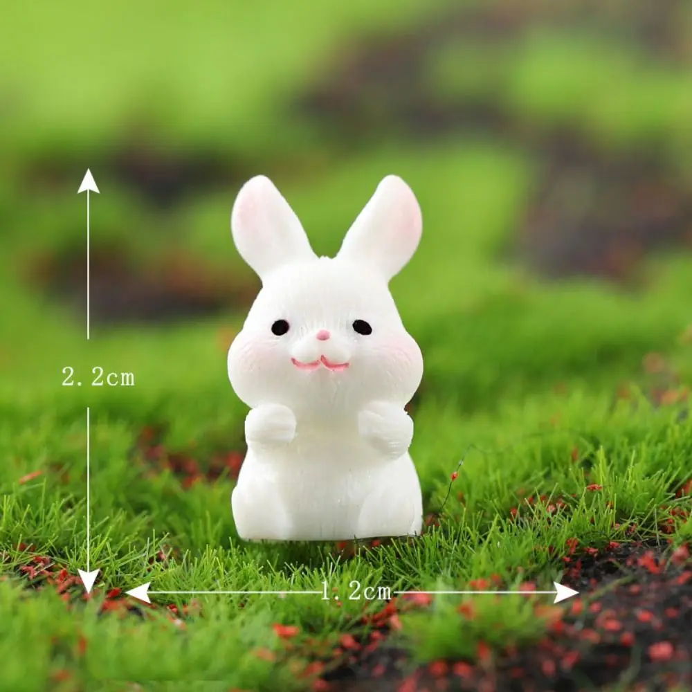 

Cartoon Carrot Rabbit Figurines Handmade Resin Bunny Micro Landscape Ornaments Mini Realistic Mini Carrot Decoration
