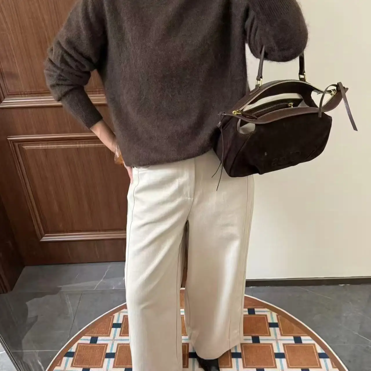 

Элитный свободный шерстяной свитер из кашемира с воротником-стойкой для женщин, осенне-зимний, повседневный, комфортный, для девушек, толстый трикотаж