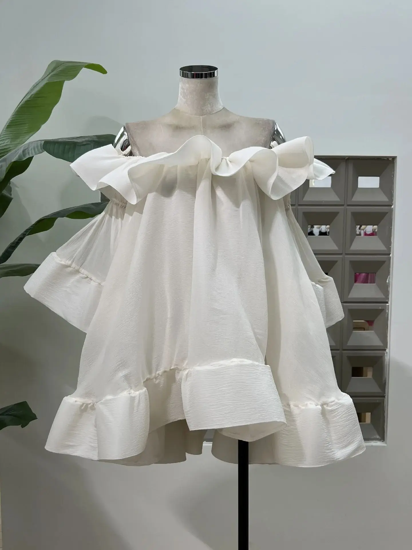 

Дизайнерские новые женские роскошные платья 2024, сексуальное свободное мини-платье с рюшами и открытыми плечами, вечерние платья для коктейльного клуба на день рождения